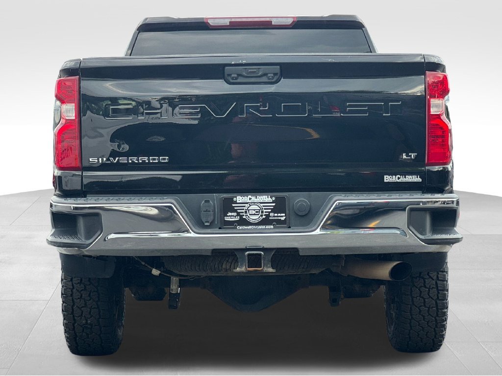 Used 2022 Chevrolet Silverado 2500 LT AWD/4WD image 6