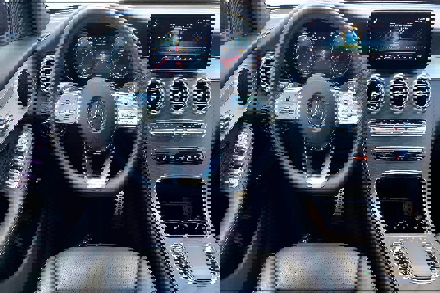 Used 2022 Mercedes-Benz GLC 300 image 5