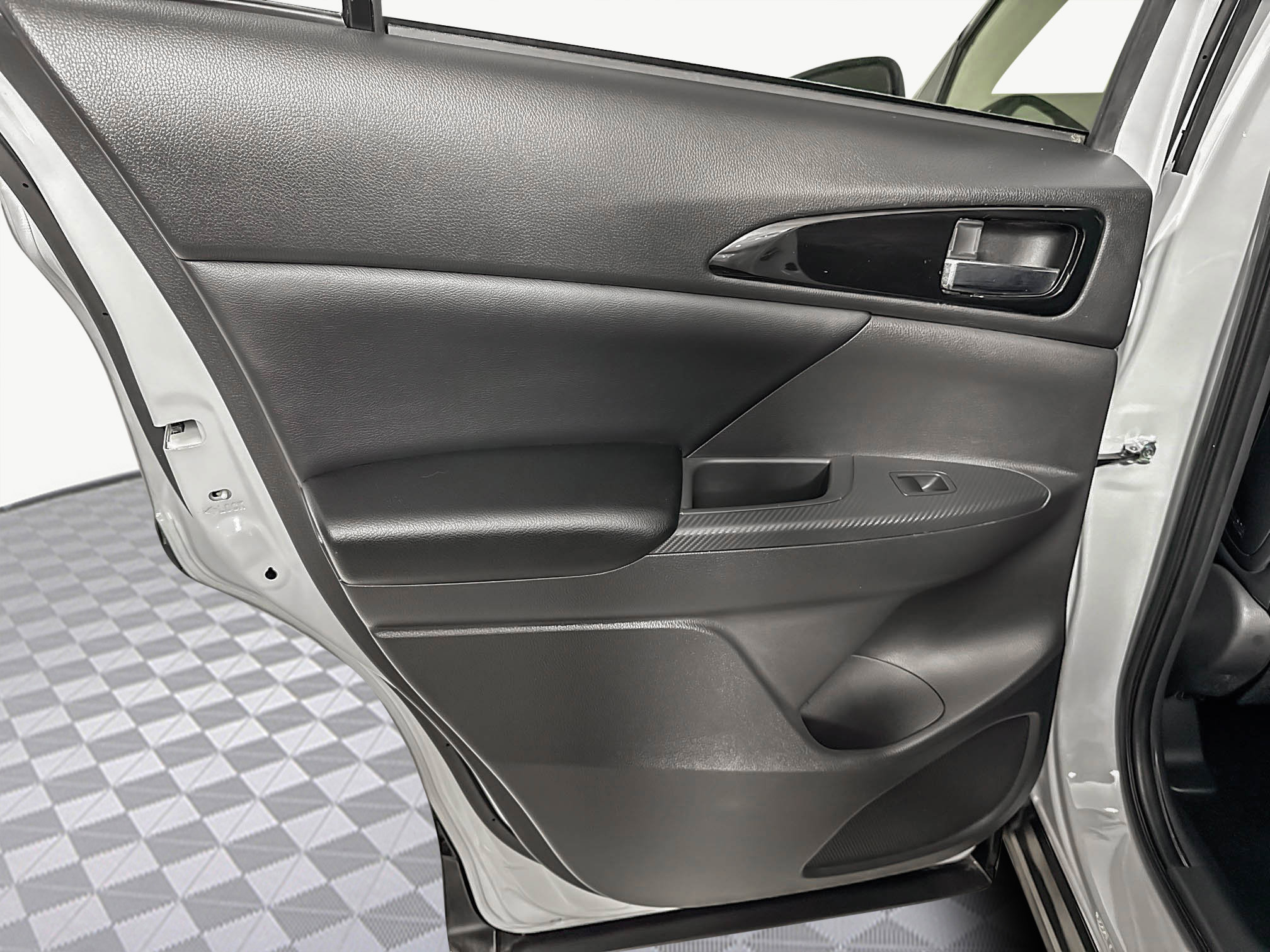 Used 2025 Mitsubishi Eclipse Cross SE image 45