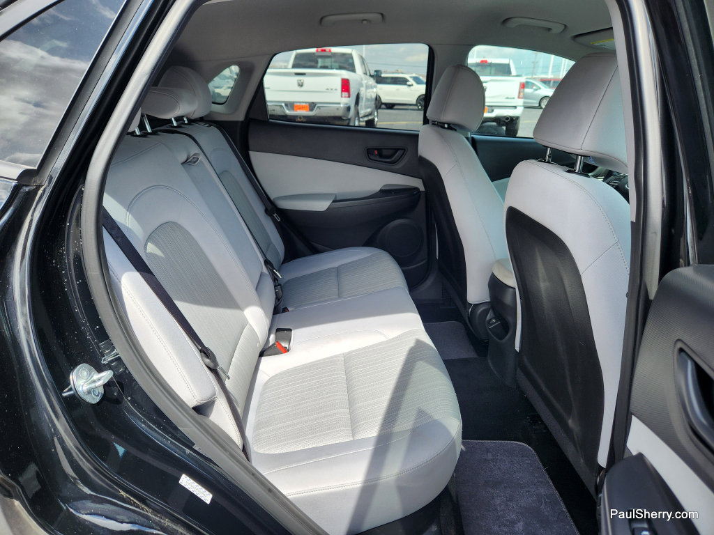 Used 2023 Hyundai Kona SEL w/ Cargo Package FWD image 38