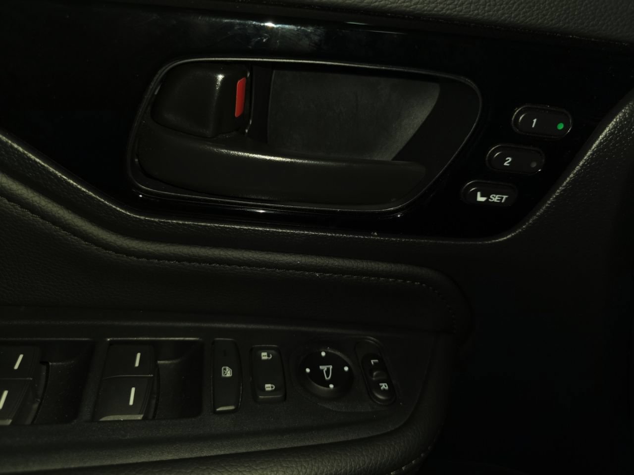 Used 2025 Honda Odyssey Touring image 34