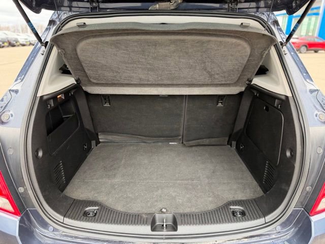 Used 2019 Chevrolet Trax Premier image 11
