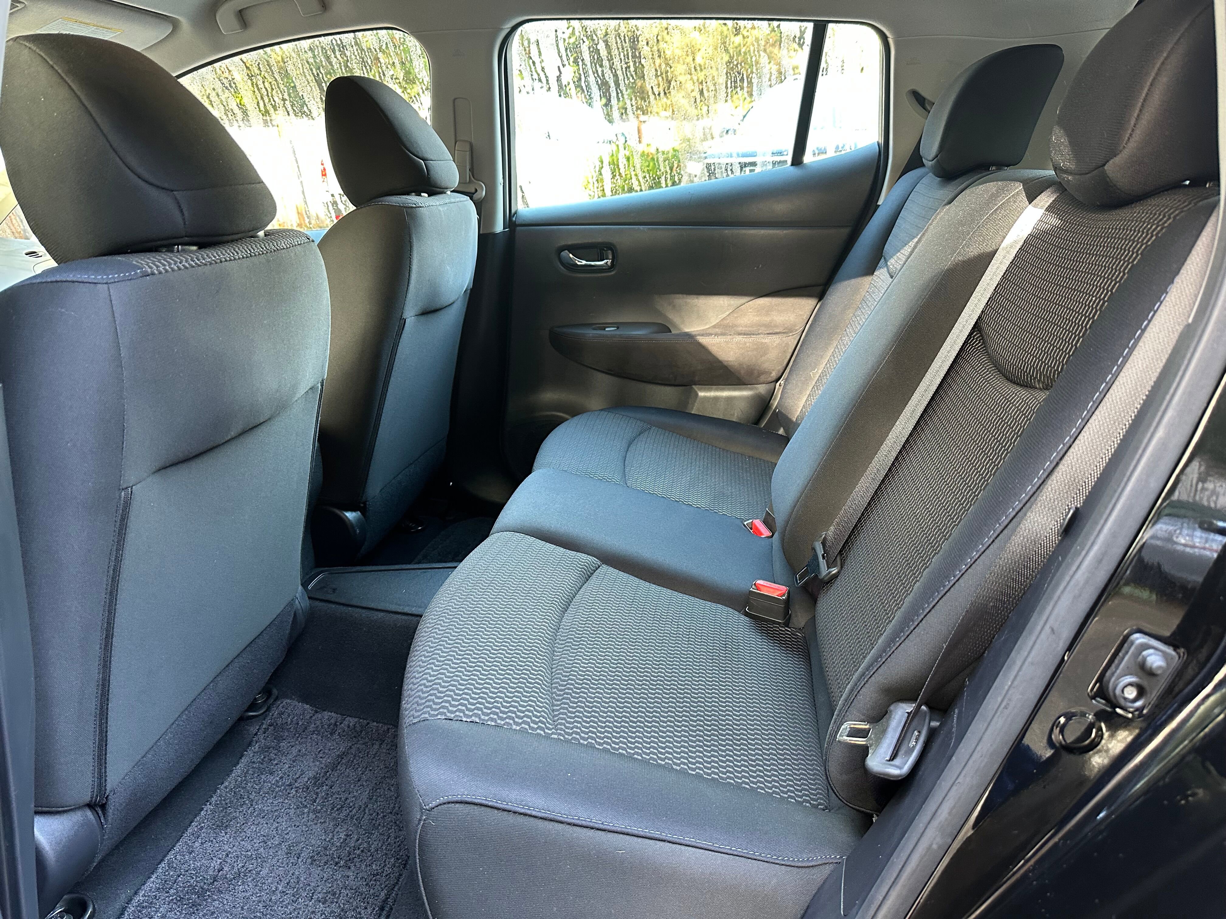 Used 2016 Nissan Leaf S w/ Charger Package image 18