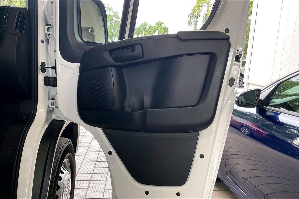 Used 2025 RAM ProMaster 3500 w/ Convenience Group FWD image 20