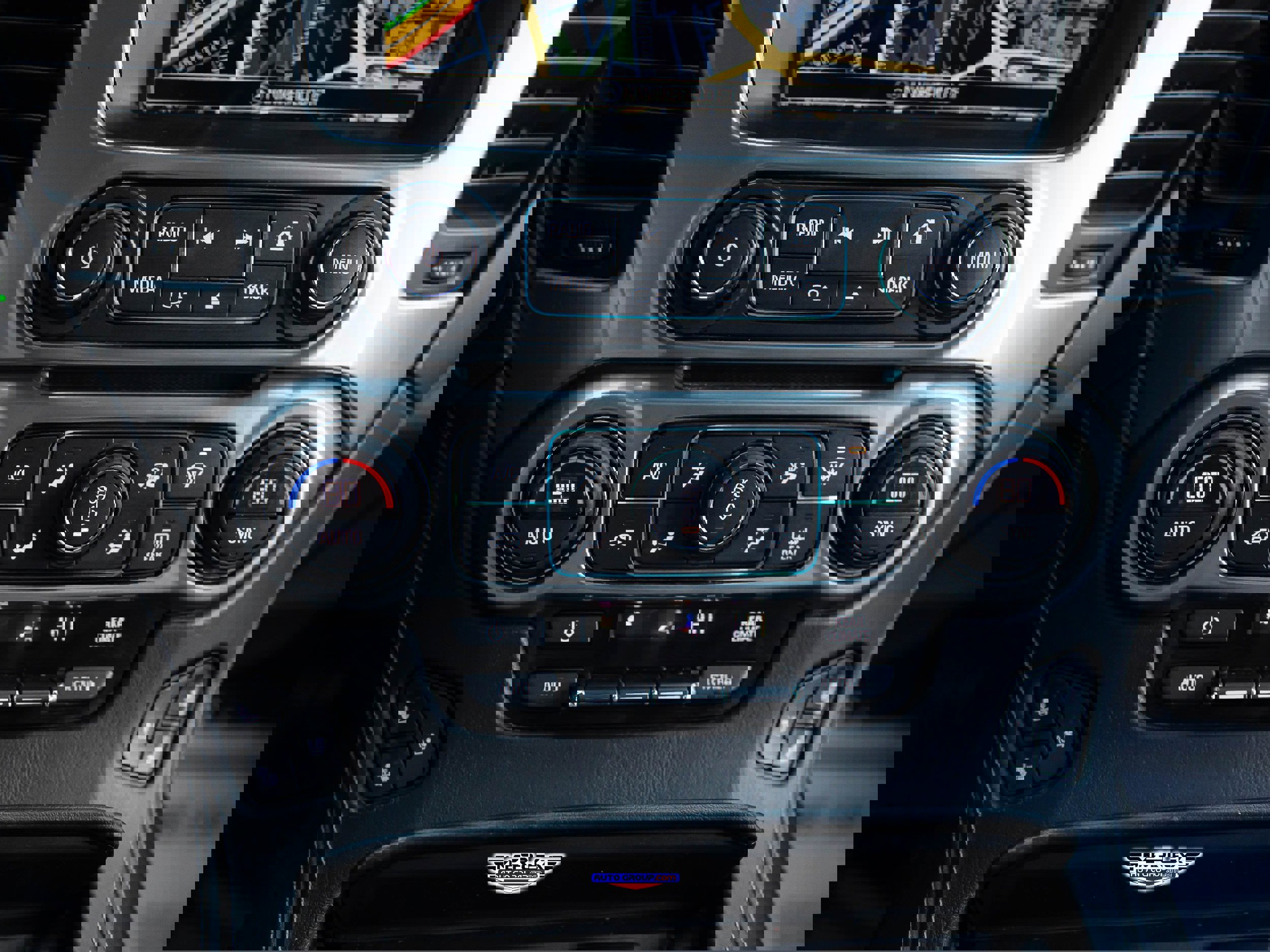 Used 2017 Chevrolet Suburban Premier image 34