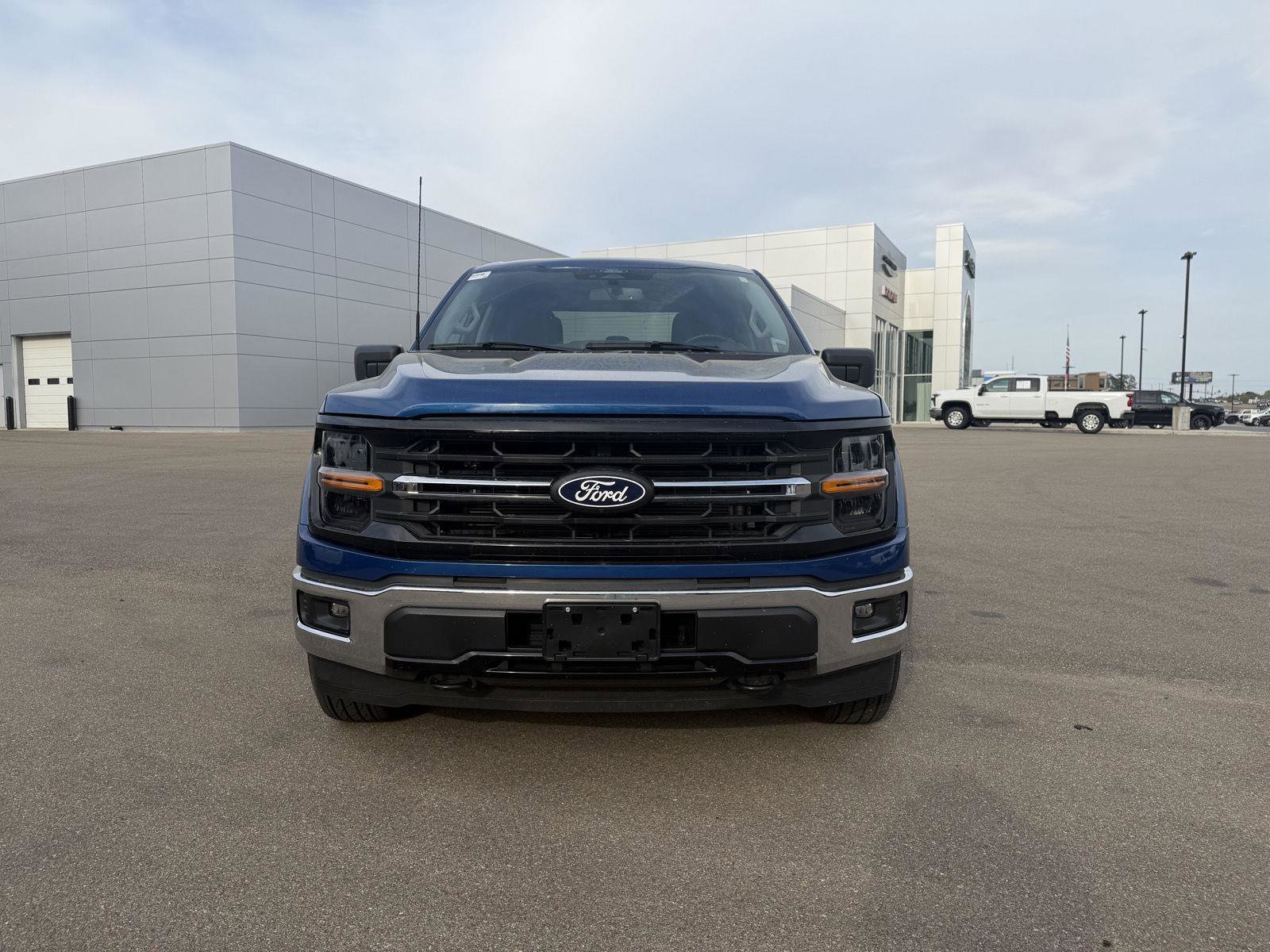 Used 2024 Ford F150 XLT w/ Mobile Office Package image 2