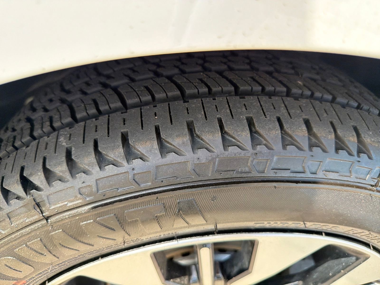 Used 2025 Honda Odyssey Elite image 12