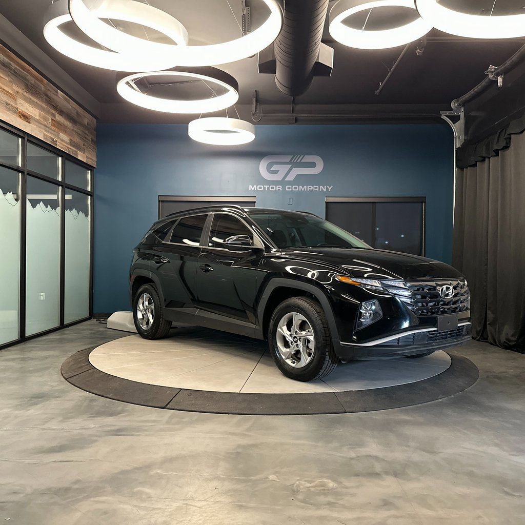 Used 2022 Hyundai Tucson SEL image 1