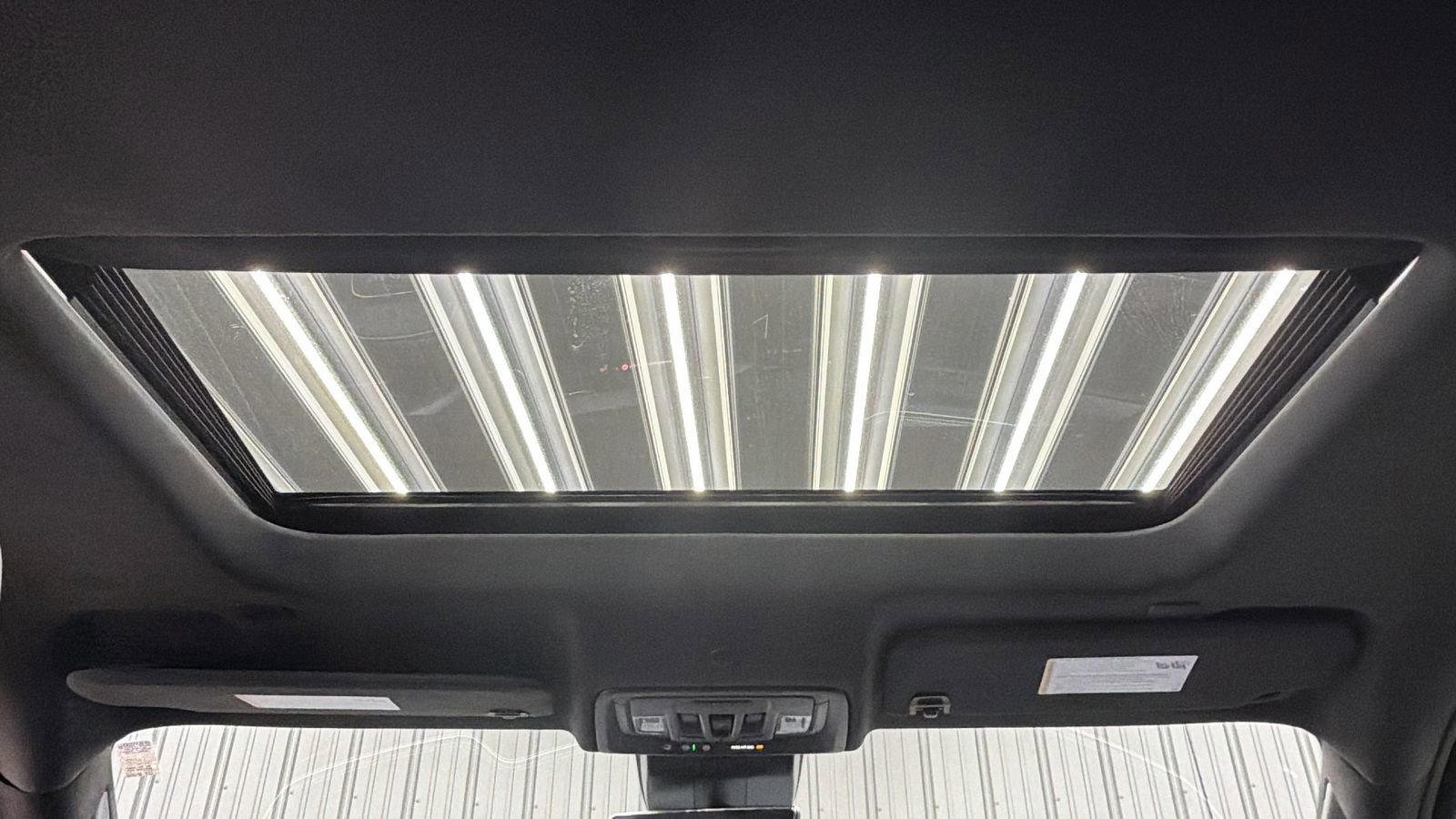 Used 2025 GMC Sierra 1500 AT4X image 35