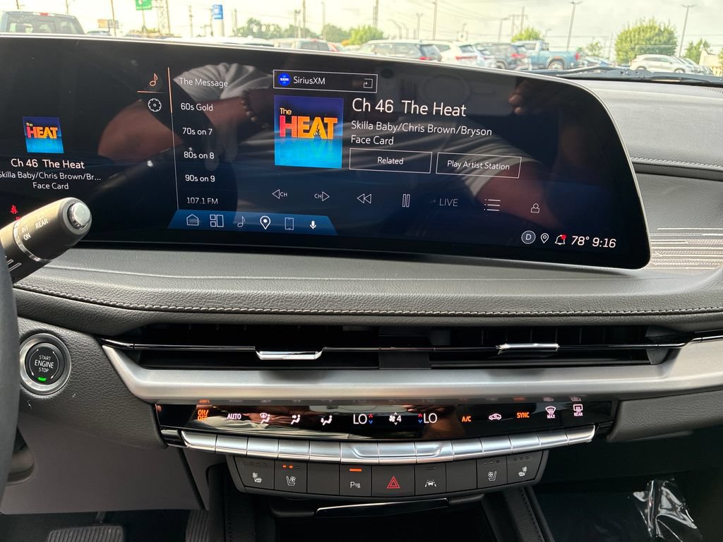 Used 2024 Cadillac XT4 Premium Luxury AWD/4WD image 15