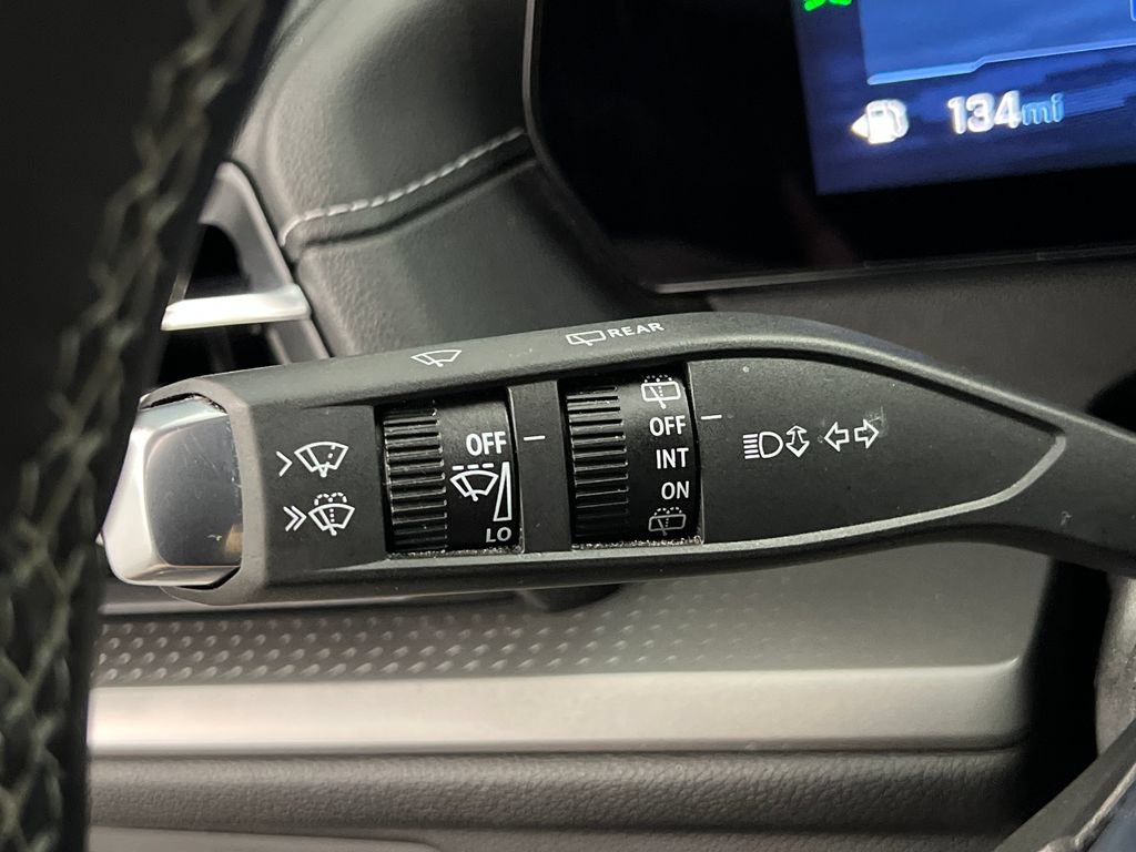 Used 2024 Chevrolet Traverse LT FWD image 61