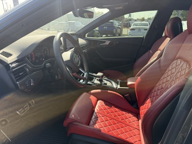 Used 2024 Audi S5 Premium Plus w/ Premium Plus Package AWD/4WD image 5