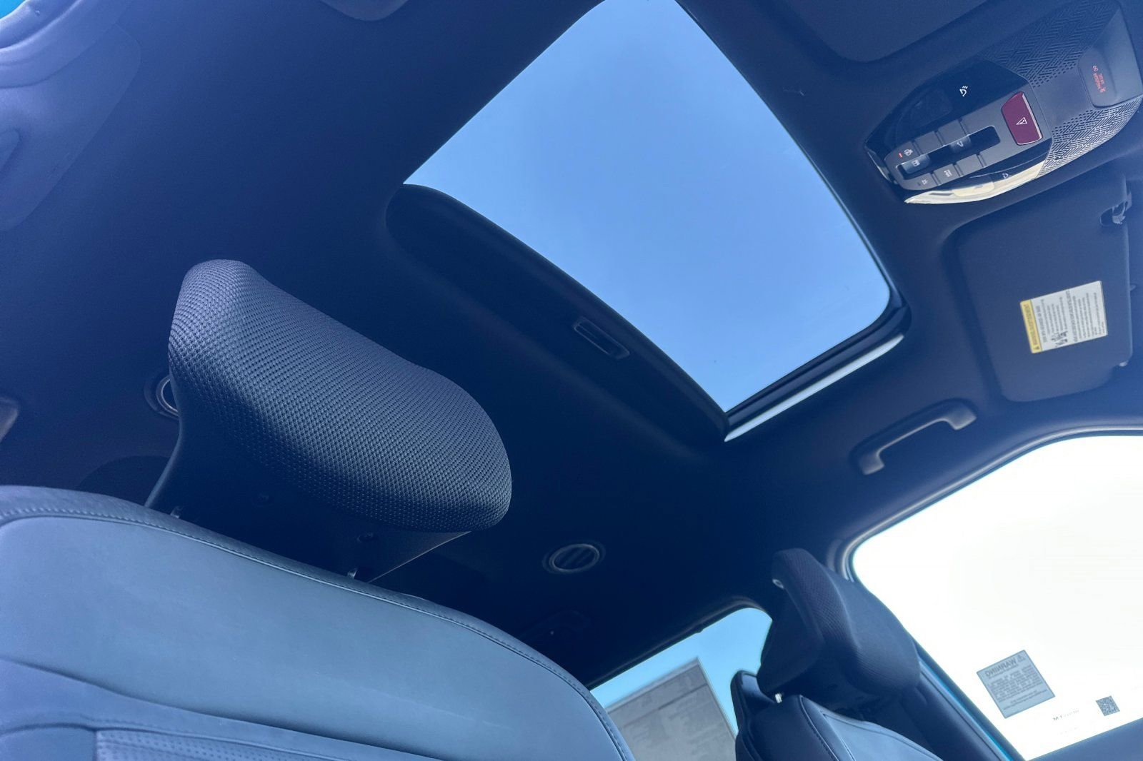 New 2026 Kia EV9 Land image 17