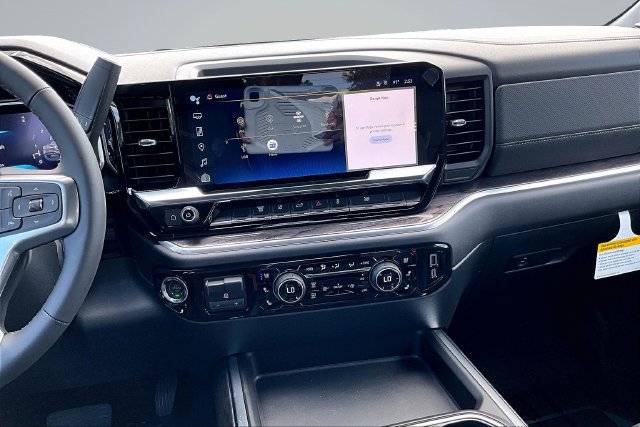 New 2026 Chevrolet Silverado 3500 LTZ w/ LTZ Convenience Package AWD/4WD image 6