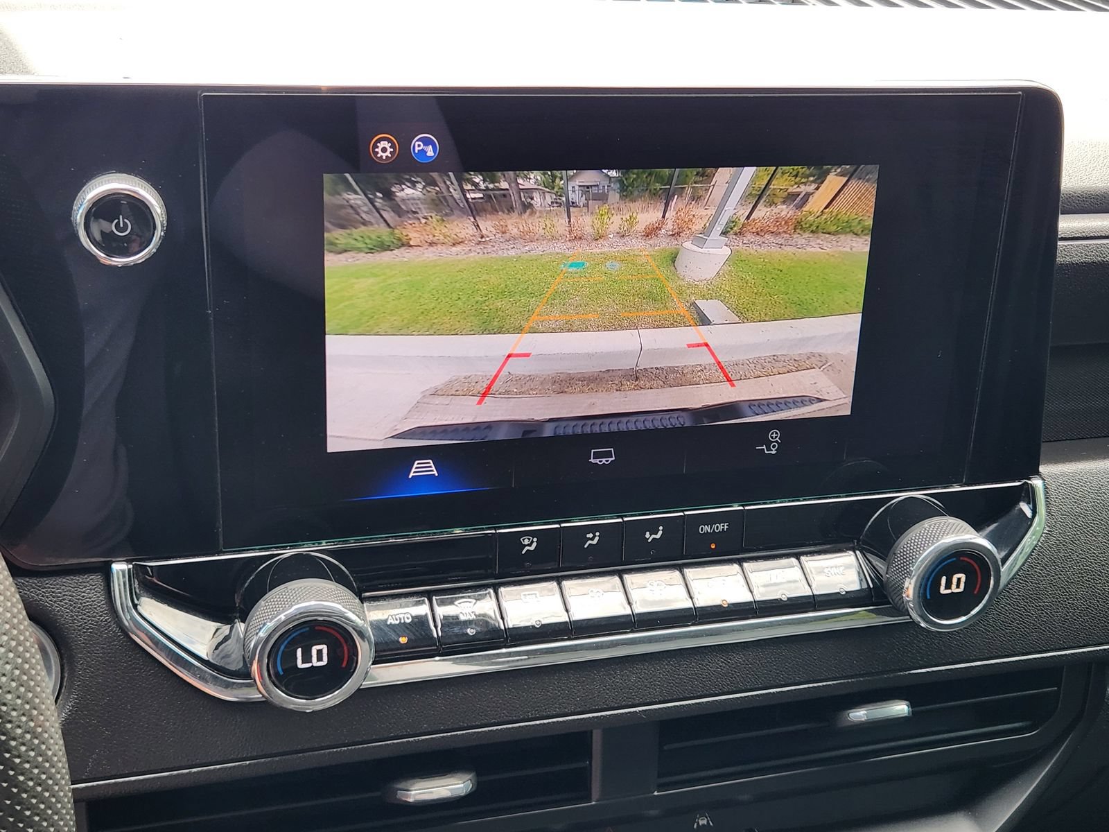 Certified 2025 Chevrolet Colorado Trail Boss AWD/4WD image 18