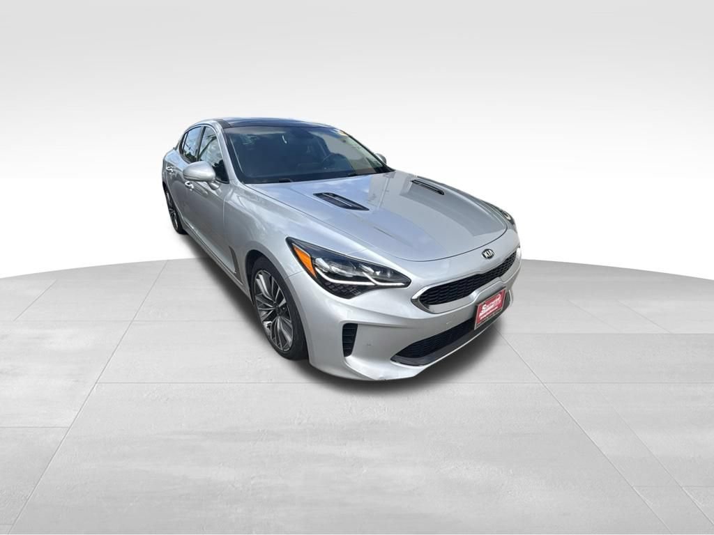 Used 2018 Kia Stinger Premium RWD image 9