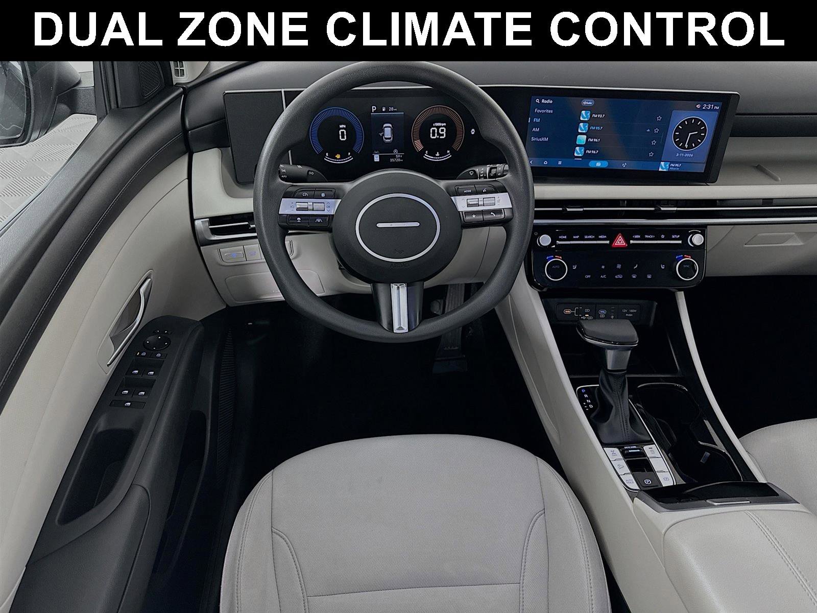 Used 2025 Hyundai Tucson SEL image 2