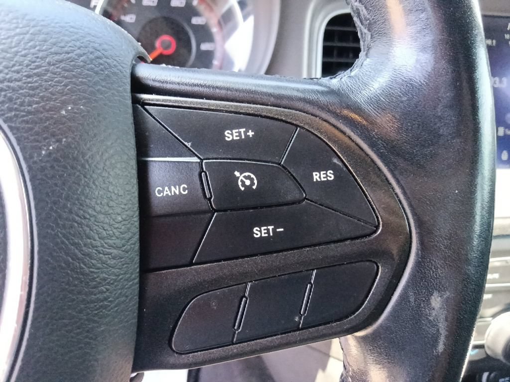 Used 2023 Dodge Charger SXT RWD image 19