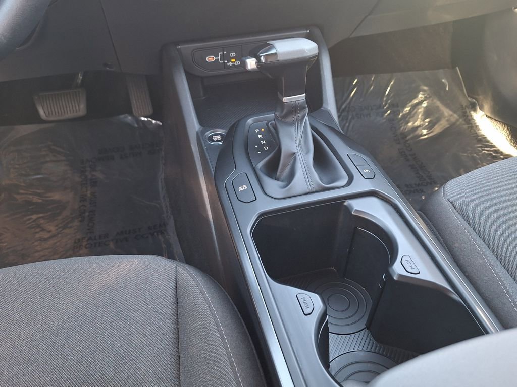Used 2025 Kia K4 LXS image 24