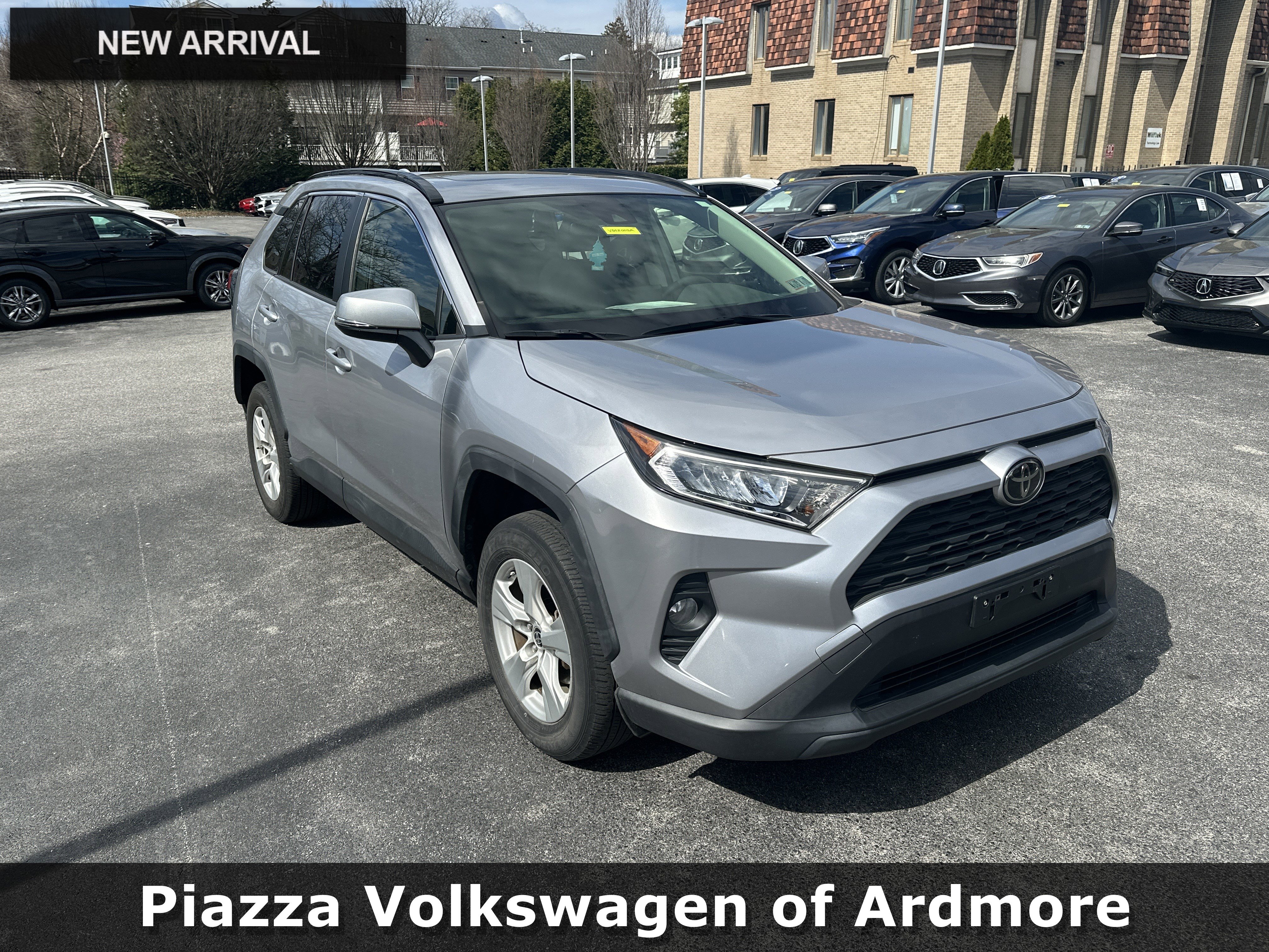 Used 2019 Toyota RAV4 XLE w/ All Weather Liner Package image 1