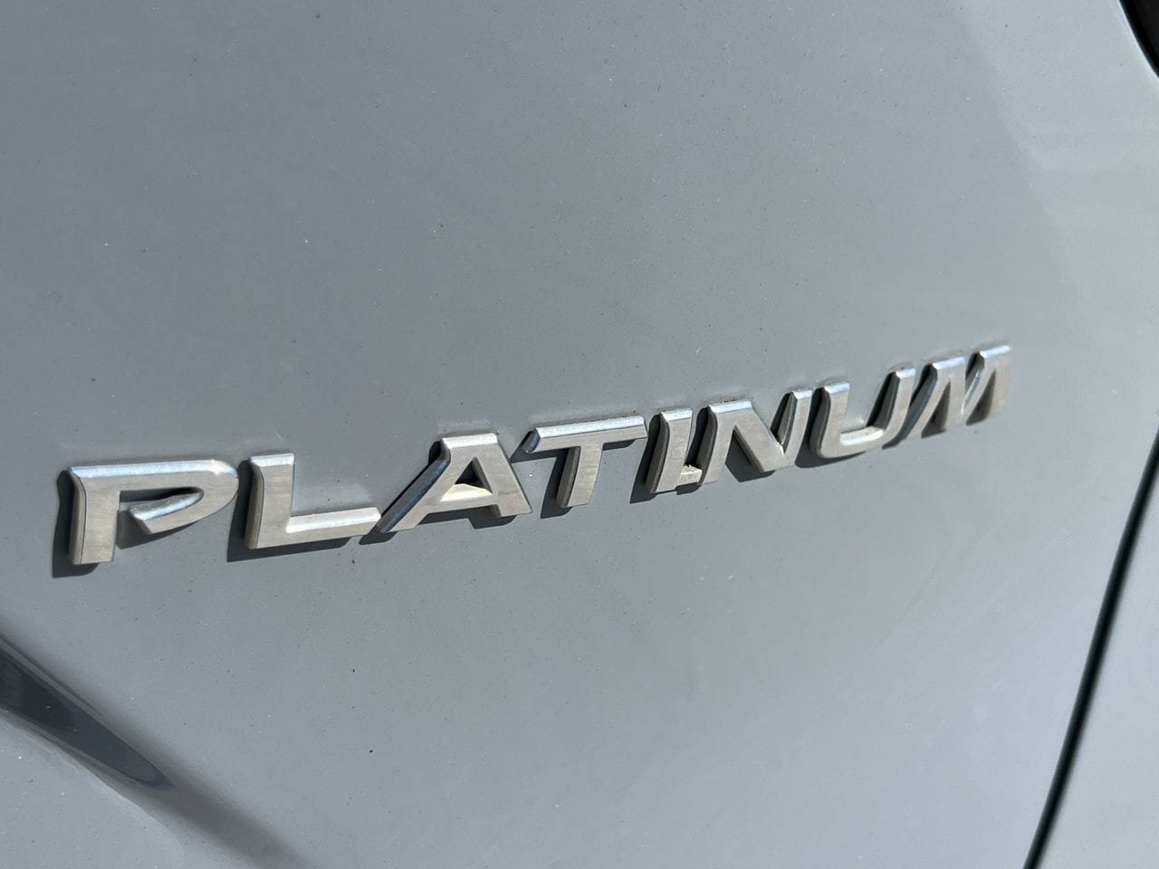 Used 2022 Nissan Murano Platinum w/ Cargo Package FWD image 7