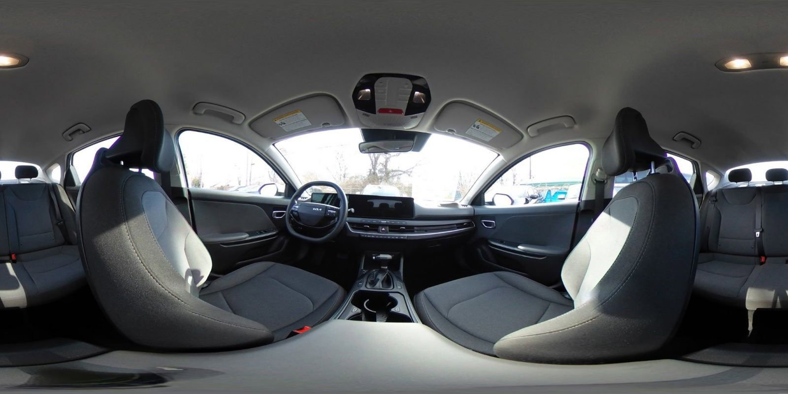 Used 2025 Kia K4 FWD image 41