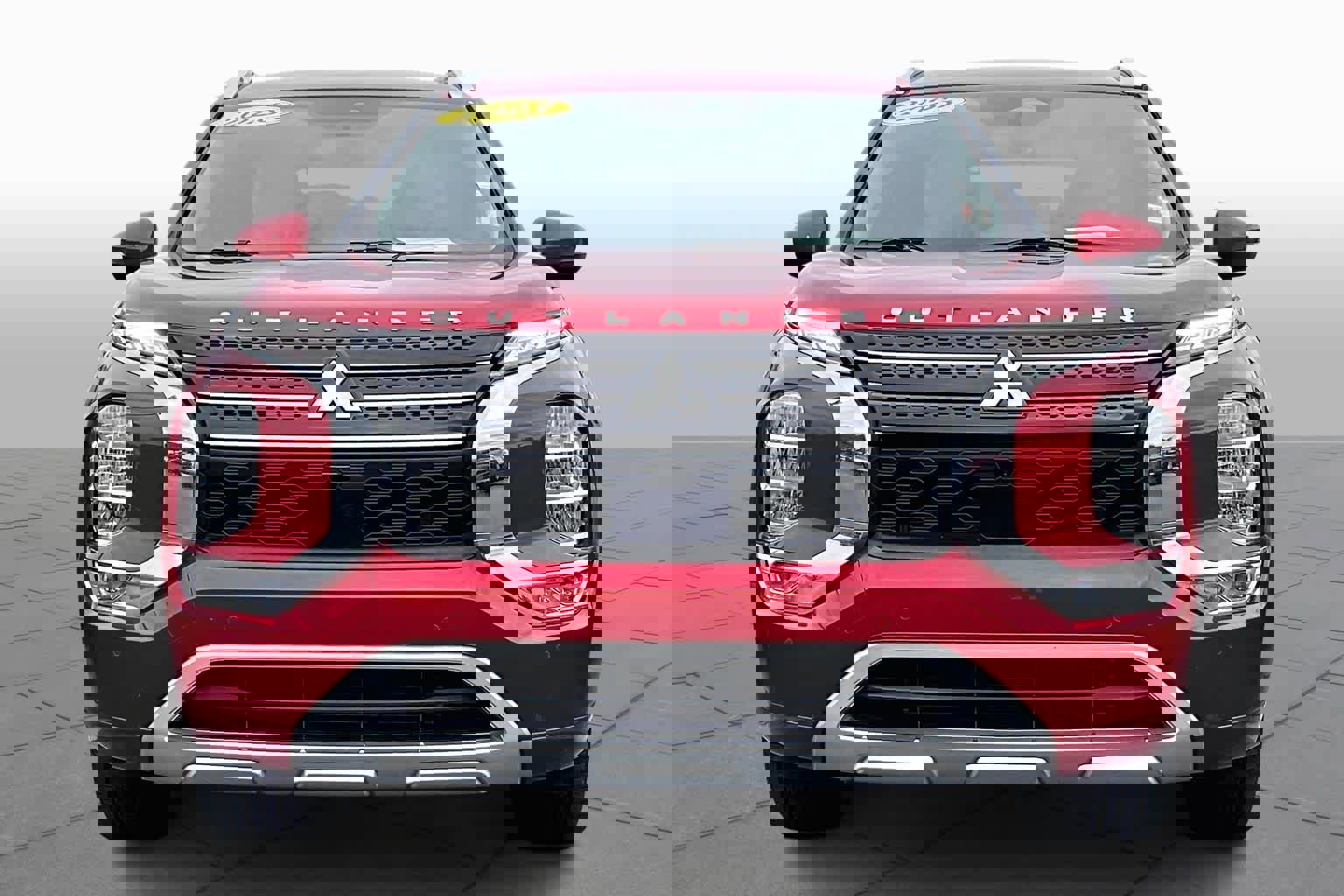 Used 2023 Mitsubishi Outlander SEL image 3