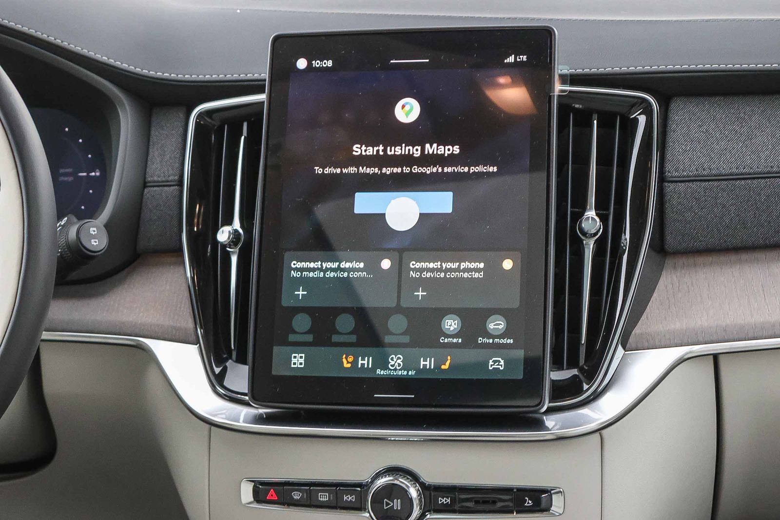 New 2026 Volvo XC90 T8 Ultra w/ Protection Package Premier image 25