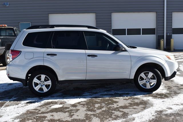 Used 2012 Subaru Forester 2.5X w/ Popular Pkg 1 image 4