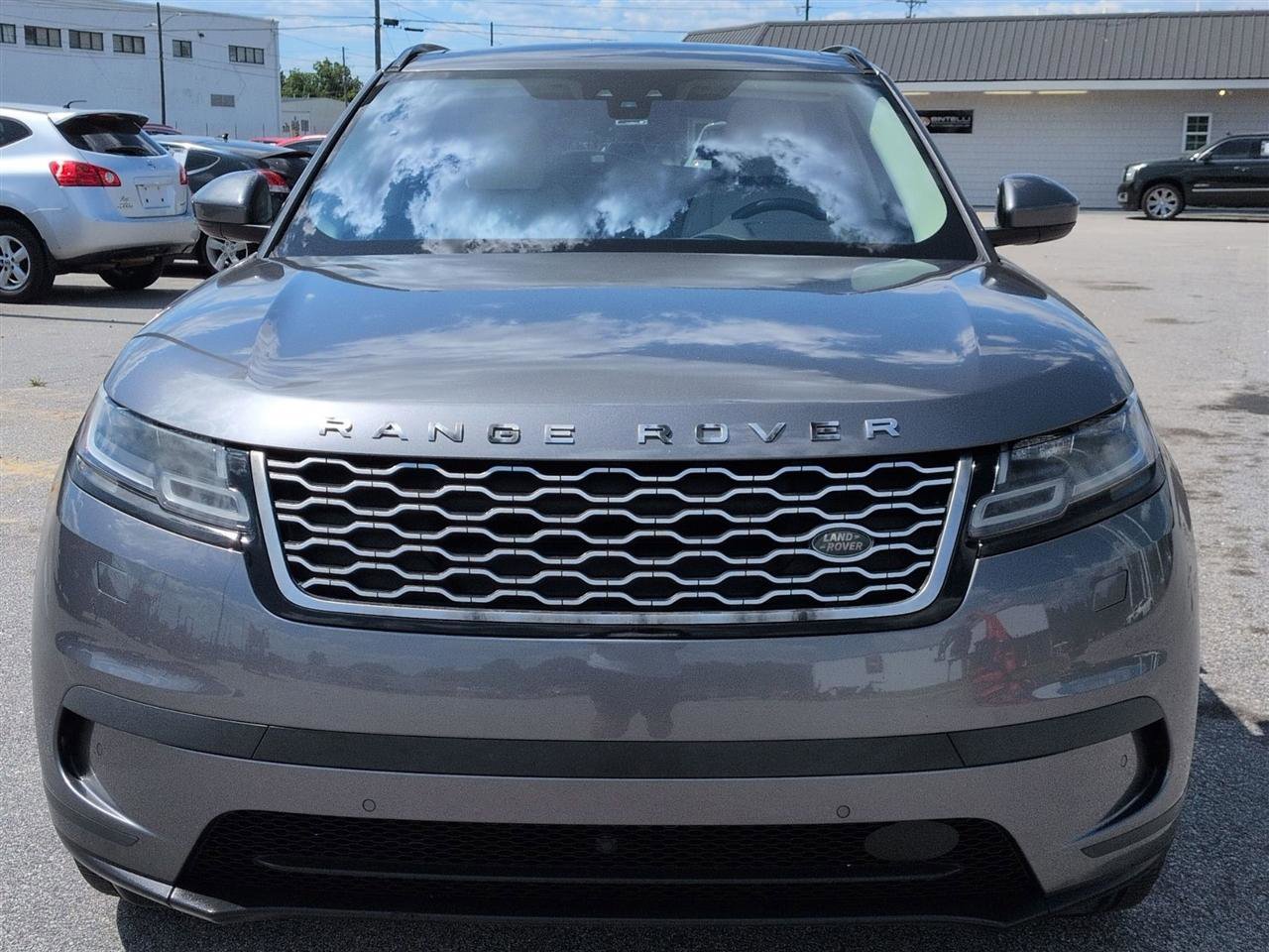 Used 2019 Land Rover Range Rover Velar S AWD/4WD image 8