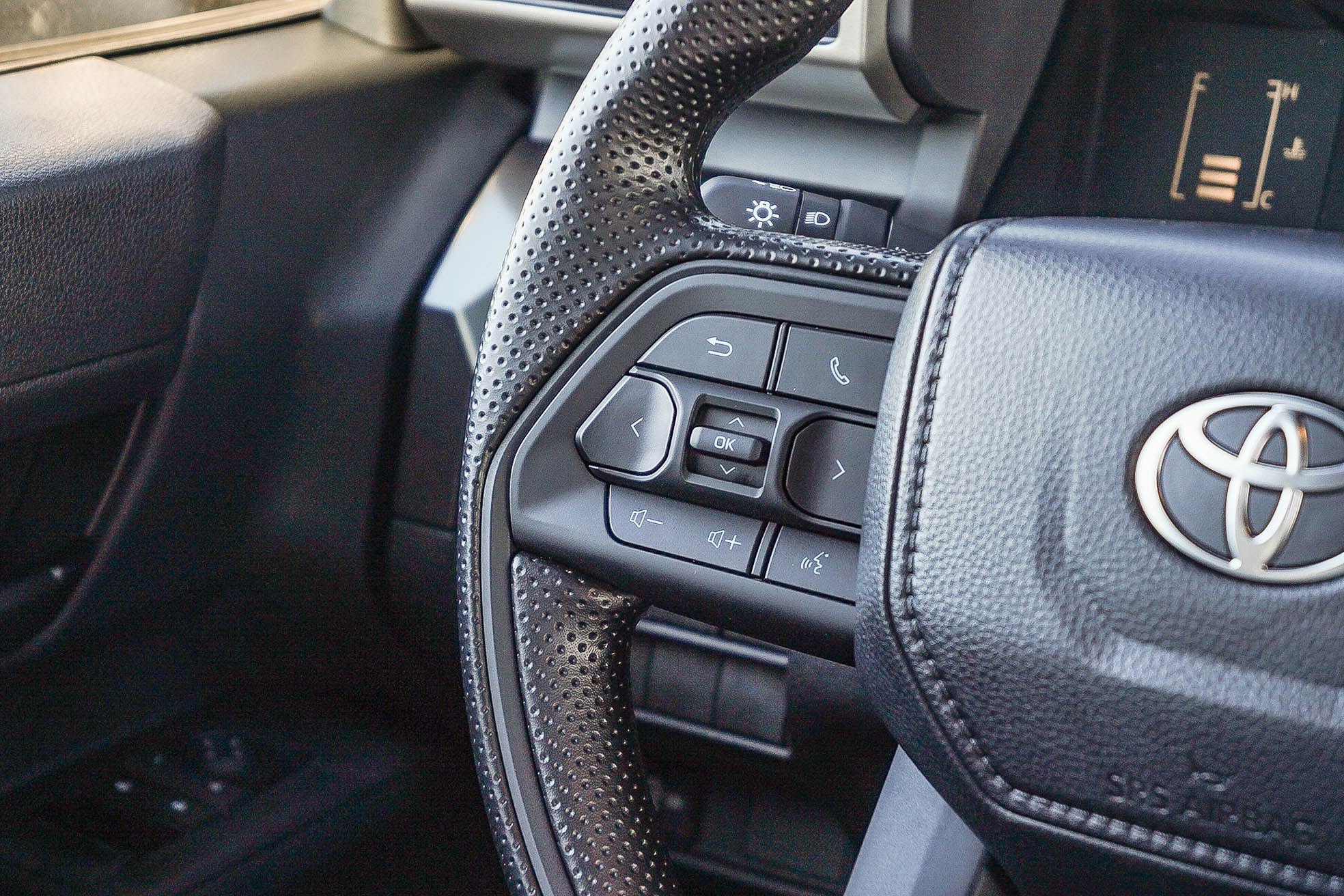 New 2026 Toyota Tacoma SR5 image 17