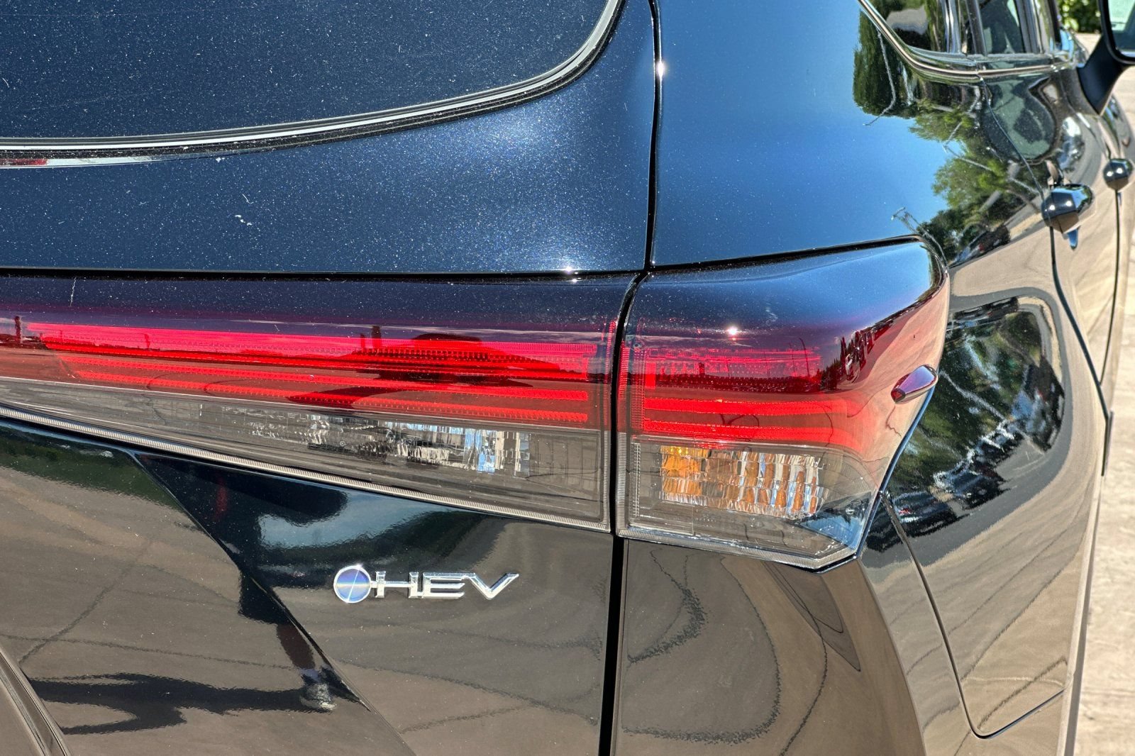 Used 2026 Toyota Highlander Platinum AWD/4WD image 33