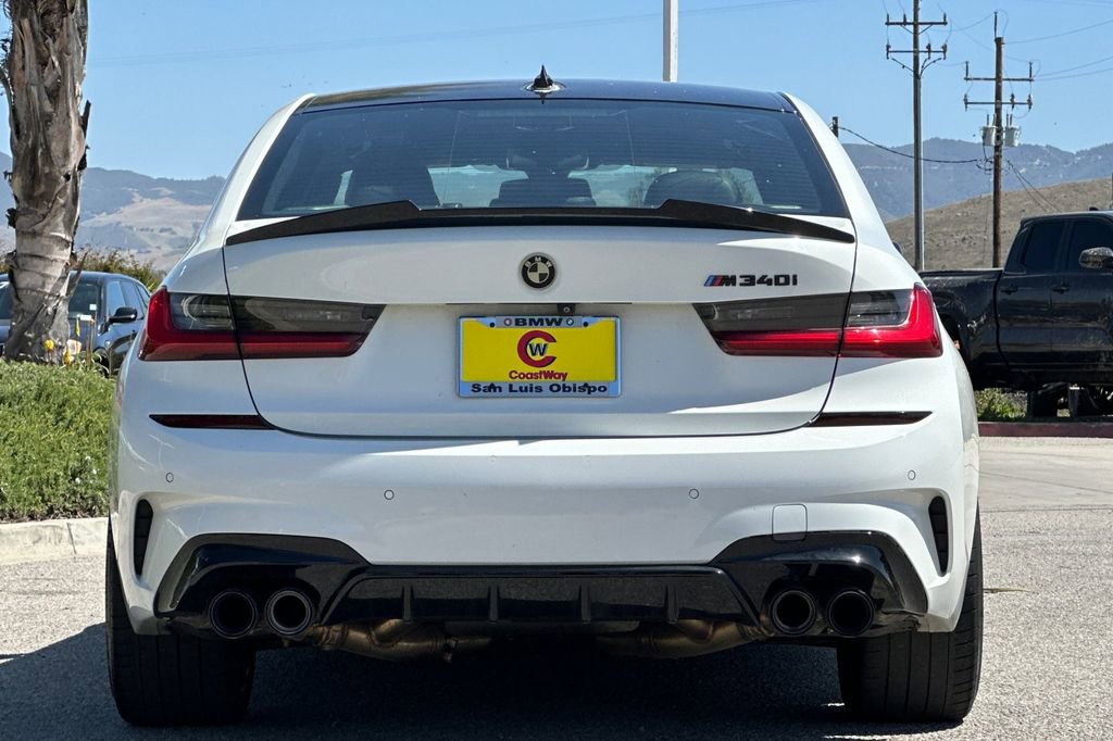 Used 2021 BMW M340i w/ Premium Package RWD image 4