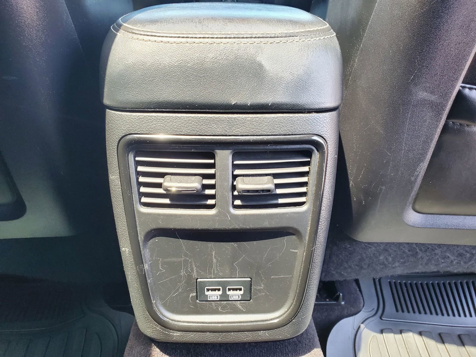 Used 2018 Chrysler 300 S w/ 300S Premium Group image 23