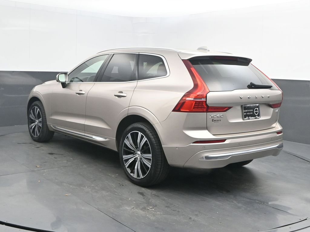 Certified 2023 Volvo XC60 B5 Plus image 3