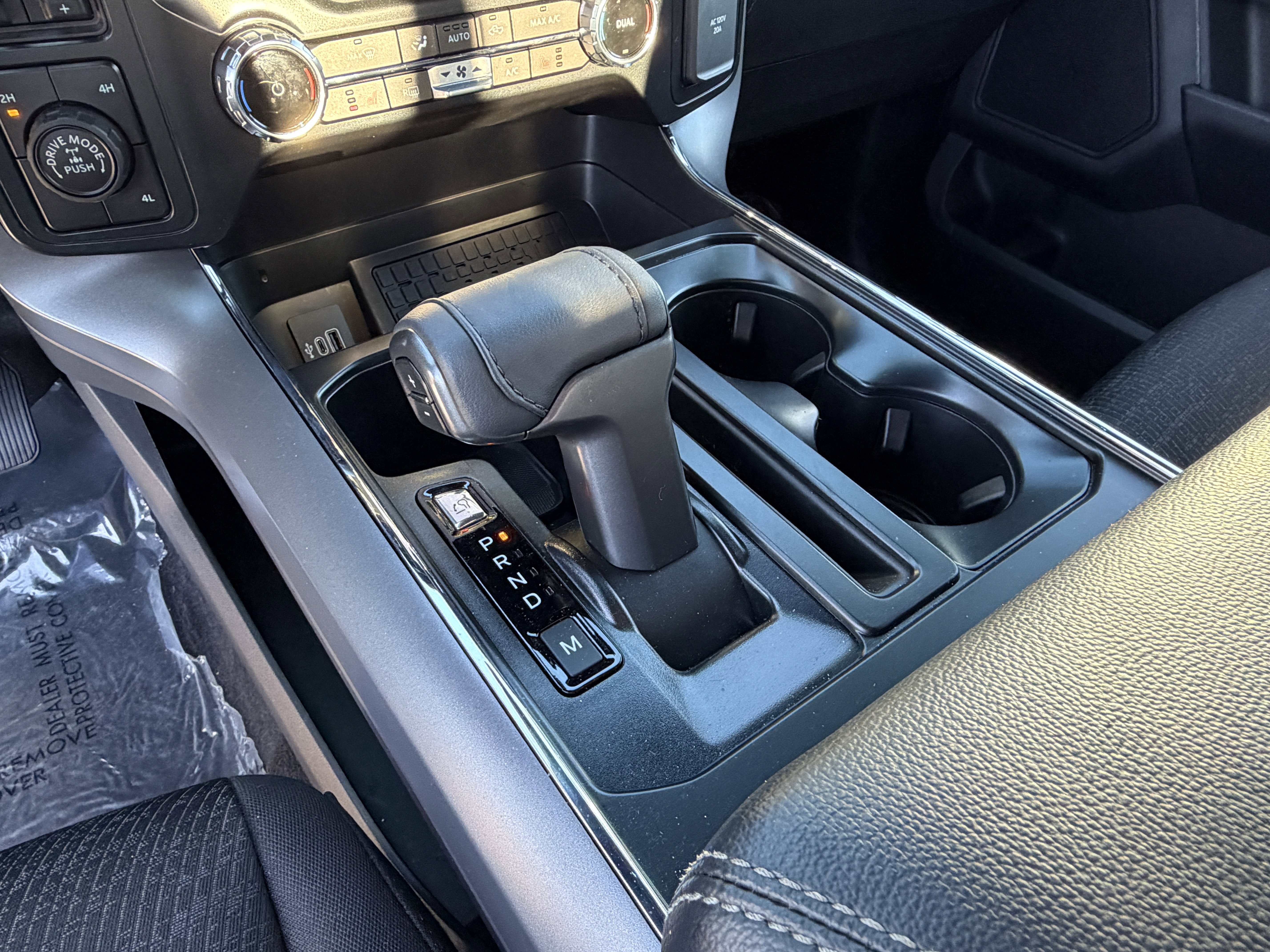 Used 2025 Ford F150 XLT w/ Equipment Group 302A MID image 15