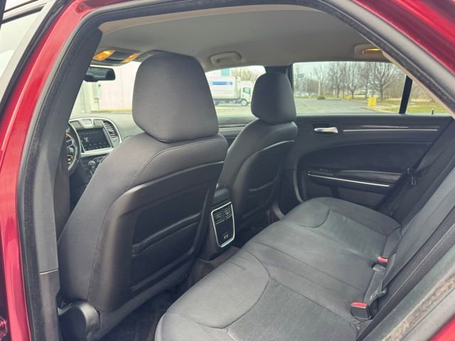 Used 2018 Chrysler 300 Touring w/ Sport Appearance Package image 24