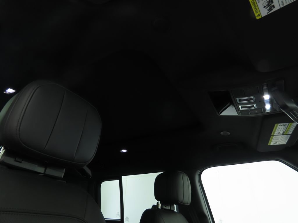 New 2025 Land Rover Defender 130 V8 image 19
