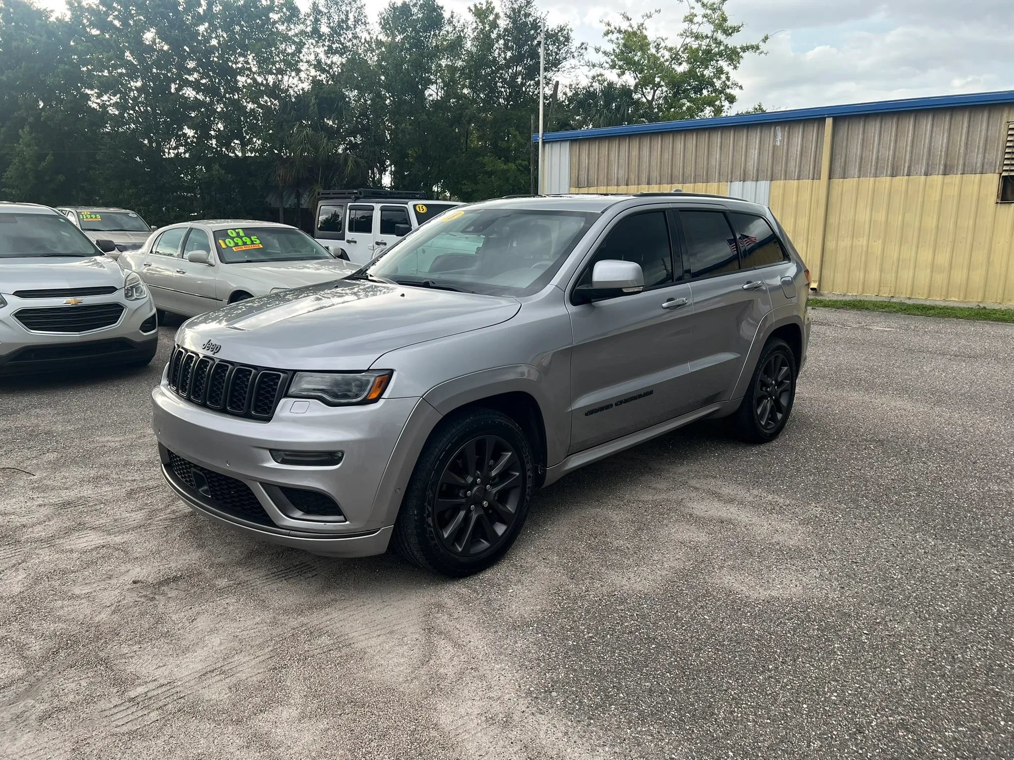 Used 2018 Jeep Grand Cherokee High Altitude RWD image 2
