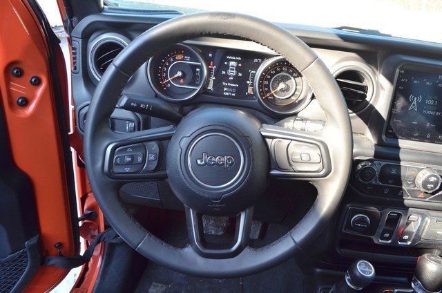 Used 2023 Jeep Wrangler Sport S image 19