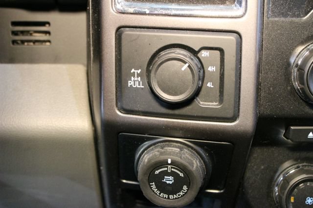 Used 2017 Ford F150 XLT w/ Equipment Group 302A Luxury AWD/4WD image 22