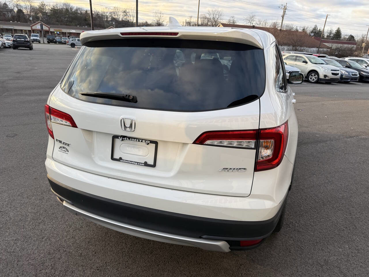 Used 2020 Honda Pilot EX image 8