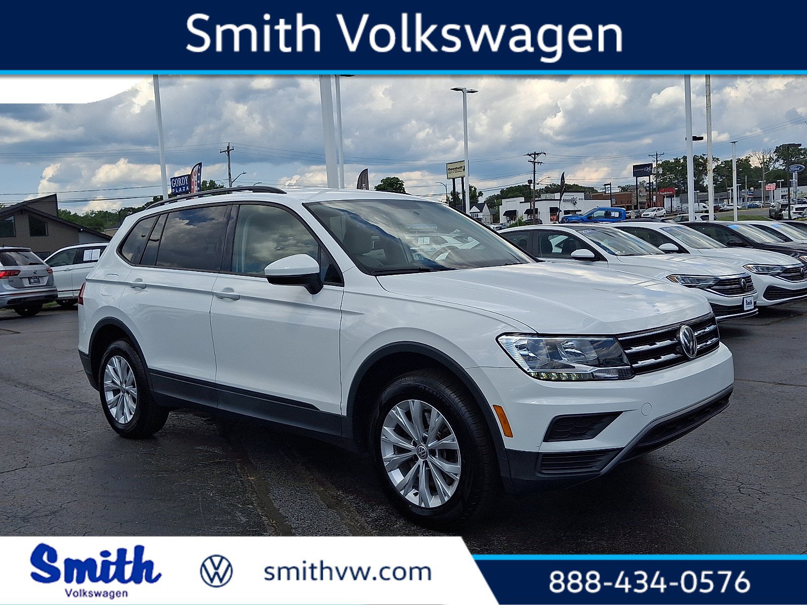 Certified 2020 Volkswagen Tiguan S AWD/4WD image 1