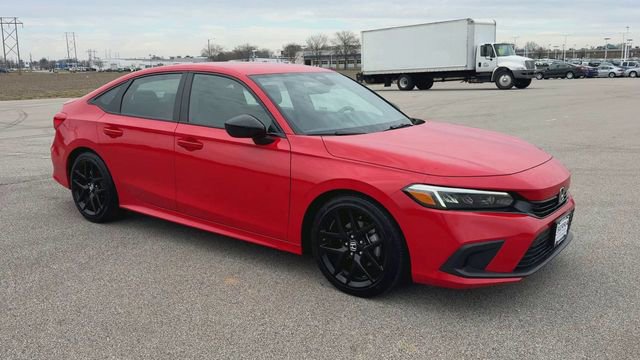 Used 2024 Honda Civic Sport image 2