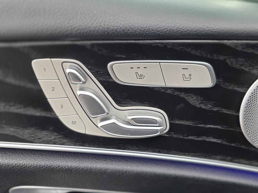 Used 2020 Mercedes-Benz E 350 Sedan image 22