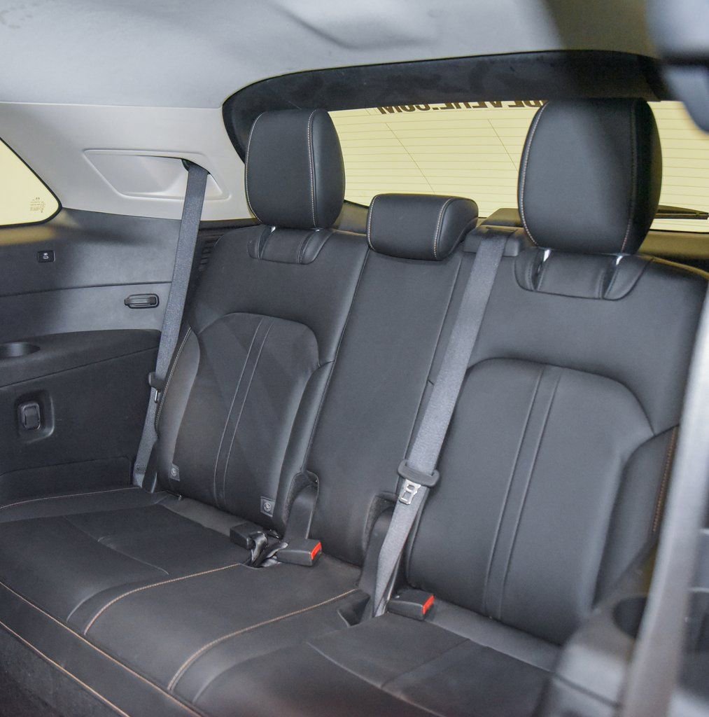 Used 2024 MAZDA CX-90 3.3 Turbo w/ Preferred Plus image 16