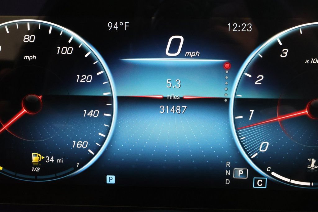 Used 2022 Mercedes-Benz E 350 Sedan image 17
