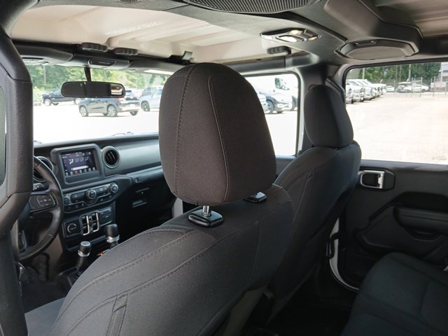 Used 2022 Jeep Gladiator Sport AWD/4WD image 14