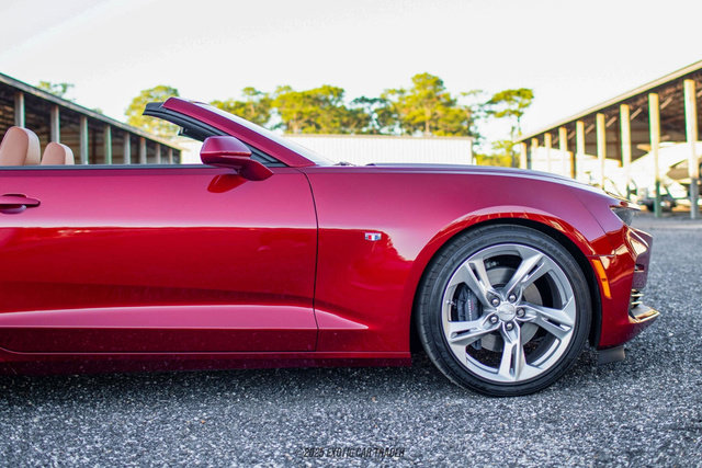 Used 2021 Chevrolet Camaro SS image 11