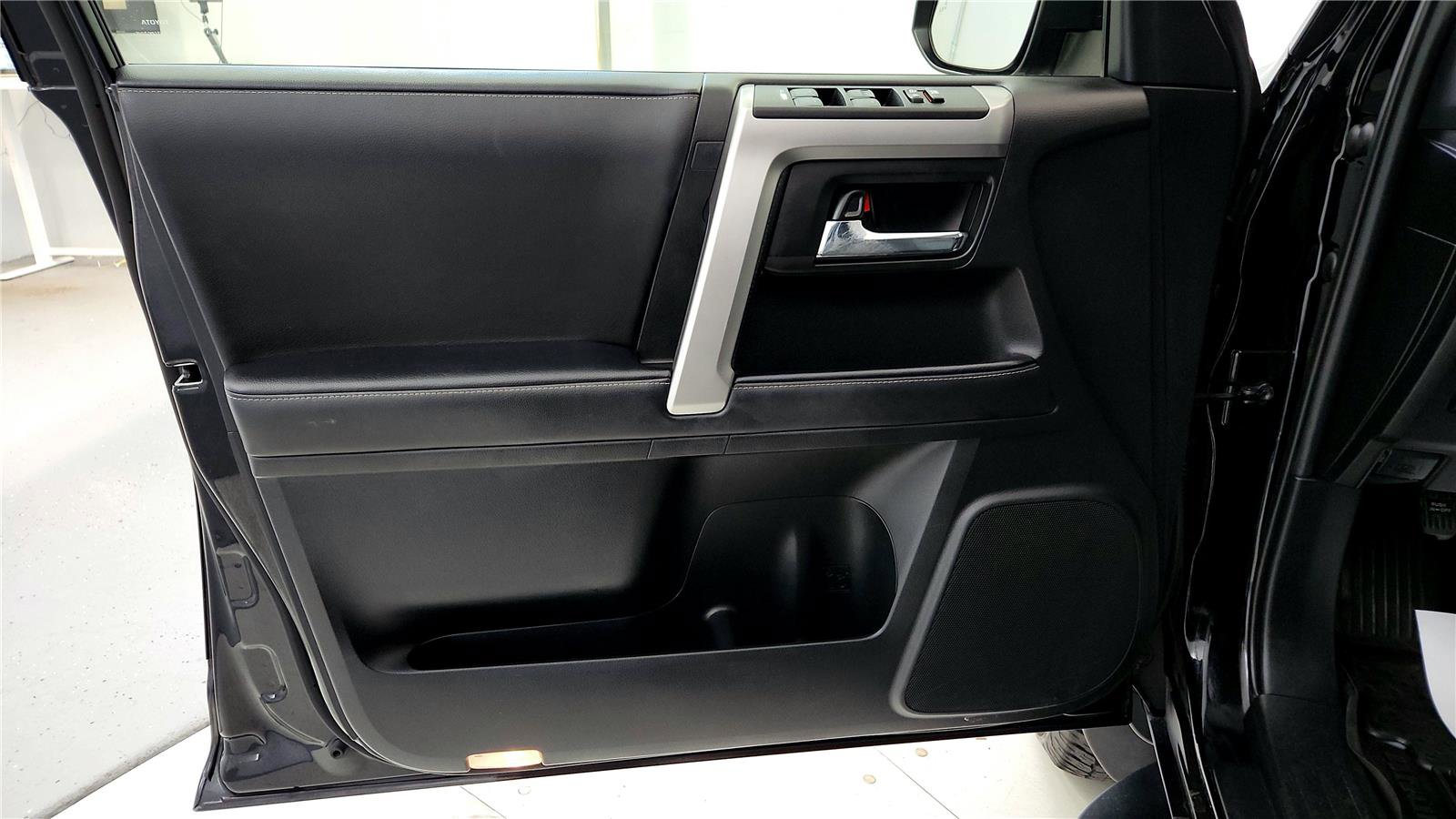 Certified 2023 Toyota 4Runner SR5 Premium w/ Moonroof Package AWD/4WD image 21